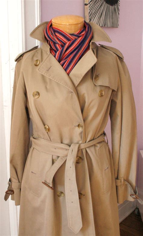 burberry trench coat women vintage.